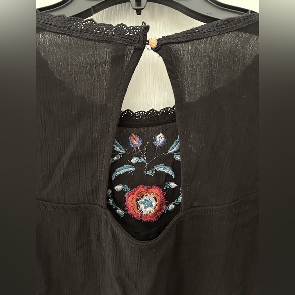 Xhilaration NWOT Black Long Bell Sleeve Blouse Top - Picture 8 of 12